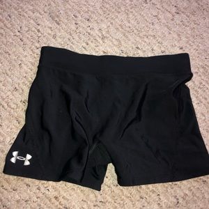 Under Armour women’s black spandex kids small